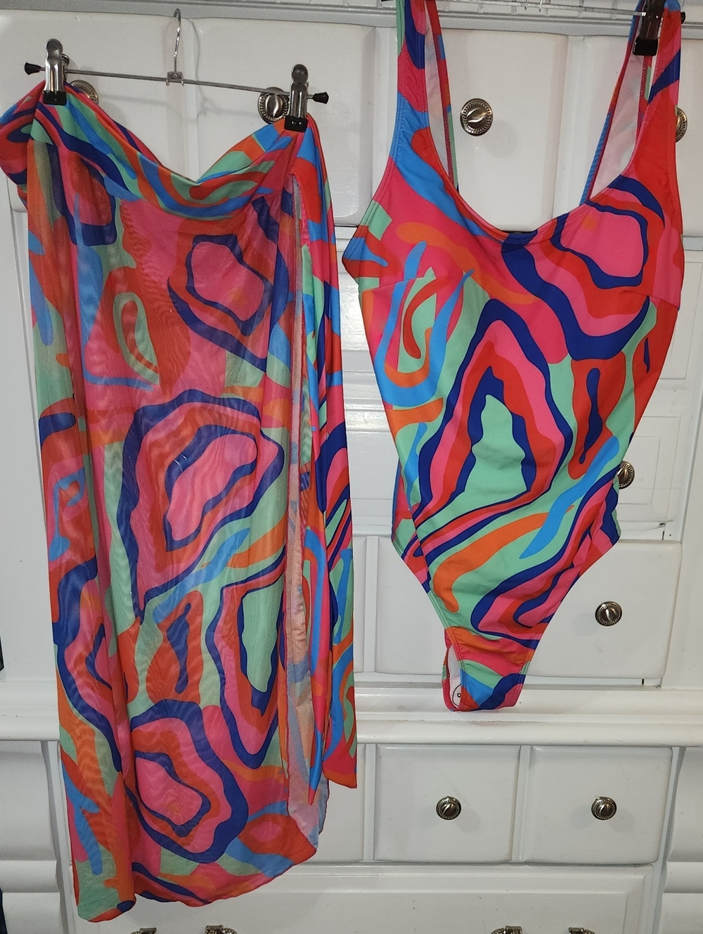 Brand New Colorful Abstract One-Piece Swimsuit with Matching Wrap